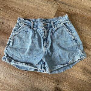 American Eagle Mom Shorts Size 4 Baggy Light Wash Casual Summer Denim Jean